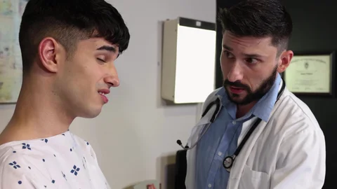 DoctorTapes: A Massage from Scott Makes Rob Feel Good