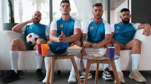 Men: Sports Frenzy: Secret Couch Handjob